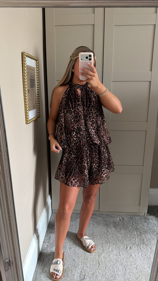 New In🤎 Leopard Playsuit Tie Neck